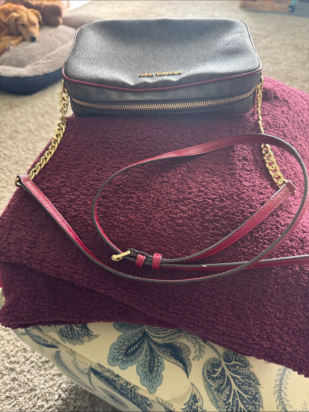 Michael Kors Black Pebbled Leather Messenger with Burgundy Trim - Picture 3 of 7